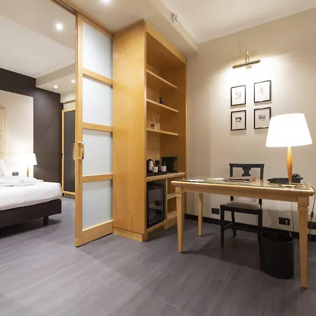 Hotel Life Poliziano, By R Collection Milan