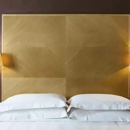 Otel Life Poliziano, By R Collection 4*